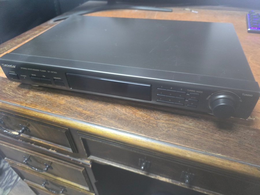 Technics ST-GT350L Stereo FM/AM Tuner