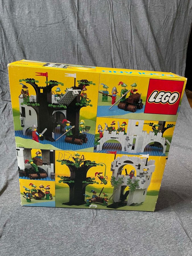 LEGO 6077 - Forestmen's River Fortress set