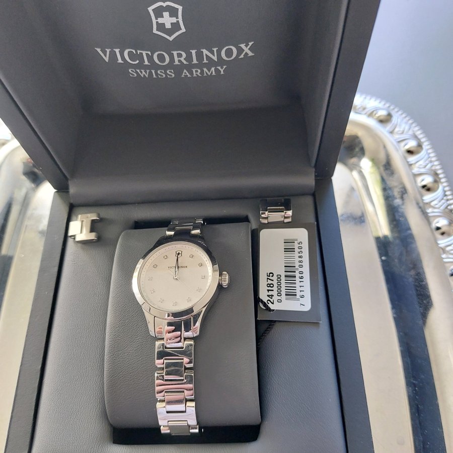 Victorinox Swiss Army Damklocka