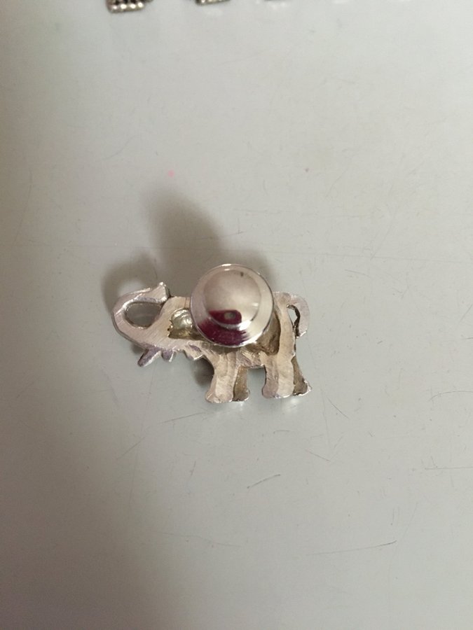 Elefant pin