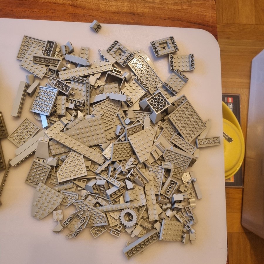 Lego 2 gråa nyanser totalt 1 kg