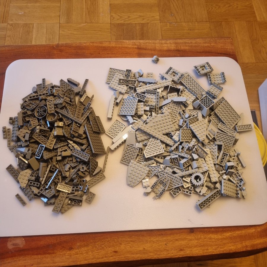 Lego 2 gråa nyanser totalt 1 kg