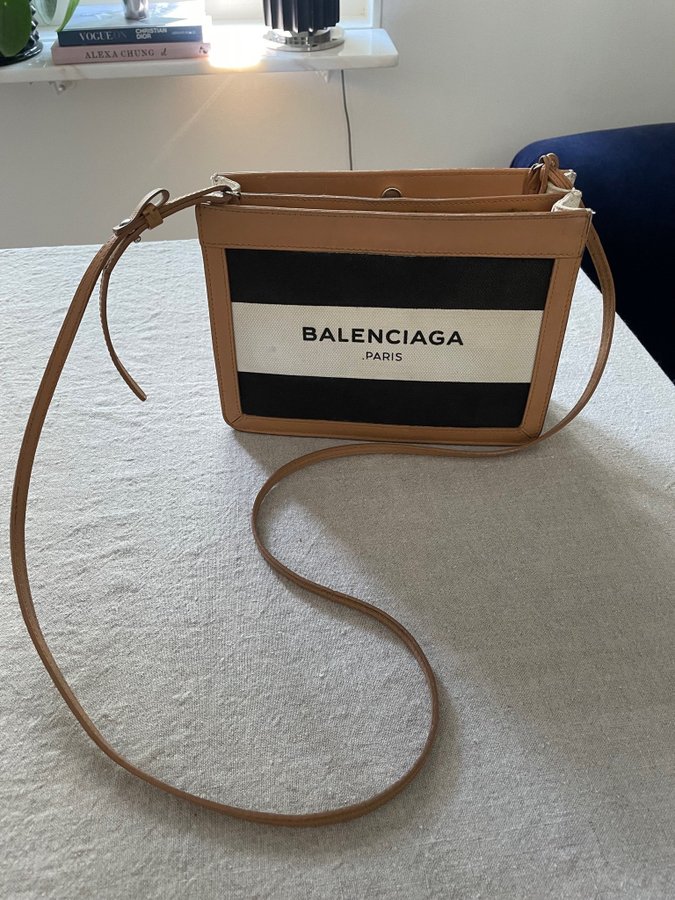 Väska Balenciaga