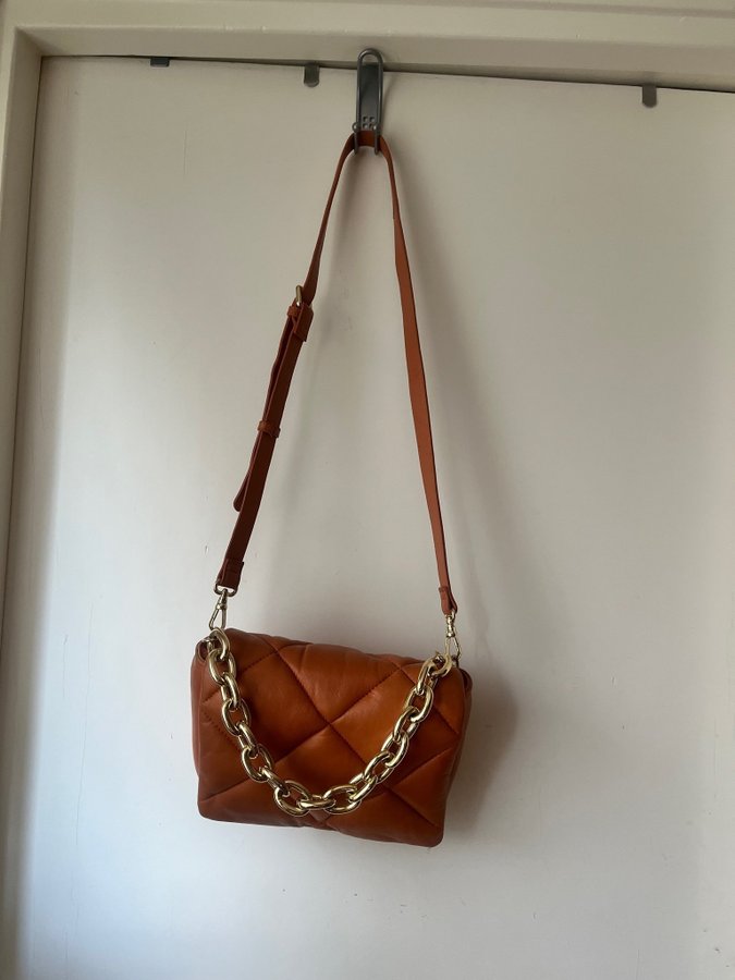 Stand Studio Brynn chain bag