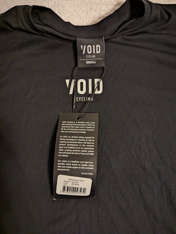 Ny cykeltröja Void - kortärmad performance tee M i färgen black i storlek S