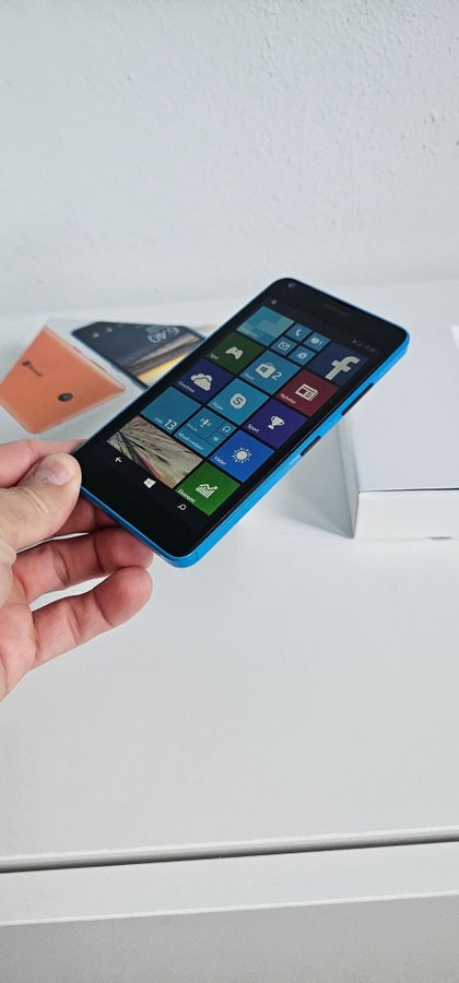 Microsoft Lumia 640