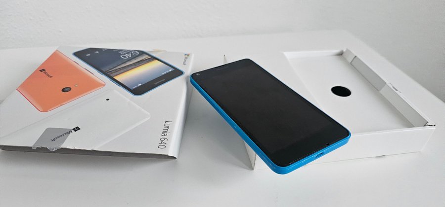 Microsoft Lumia 640