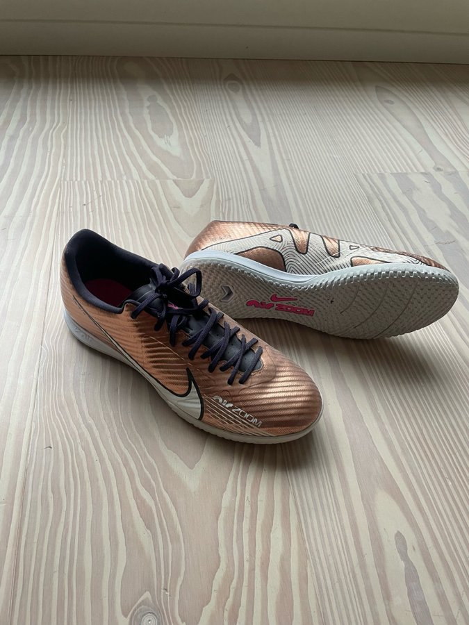 Nike Air Zoom Innebandy Skor - Guld