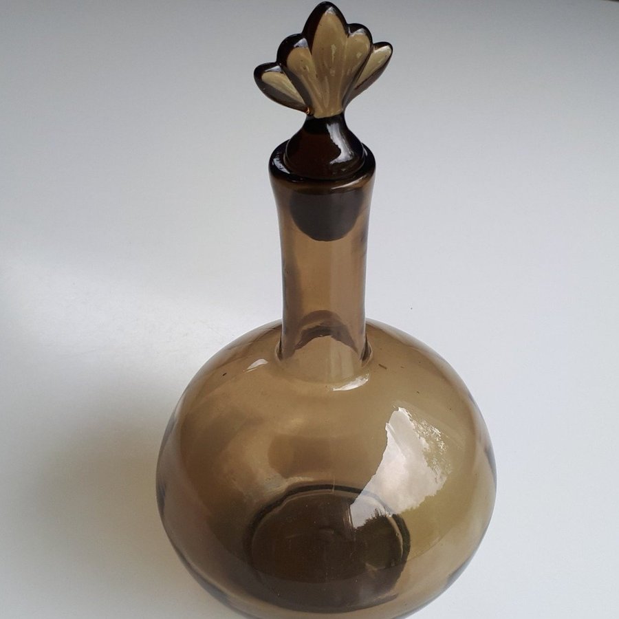 1925 Edward Hald, Unusual Ribbed Glass Decanter. Vodka, Snaps Bottle. Hand-Blown