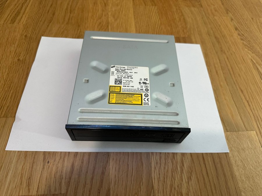 Super Multi DVD Rewriter GH82N – Flera Format, Hög Kvalitet