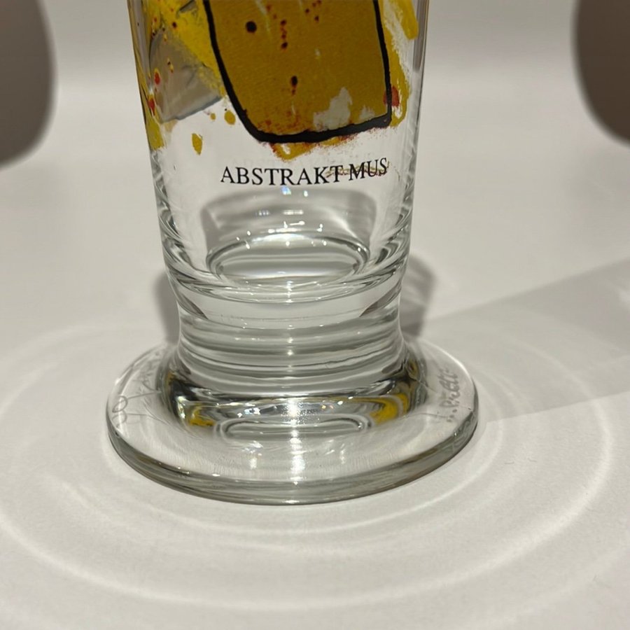 Lasse Åberg glas