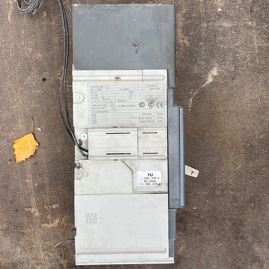 Circuit Breaker 250A