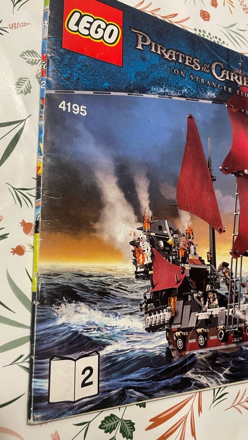 LEGO Pirates of the Caribbean 4195 beskrivningar Queen Annes revenge