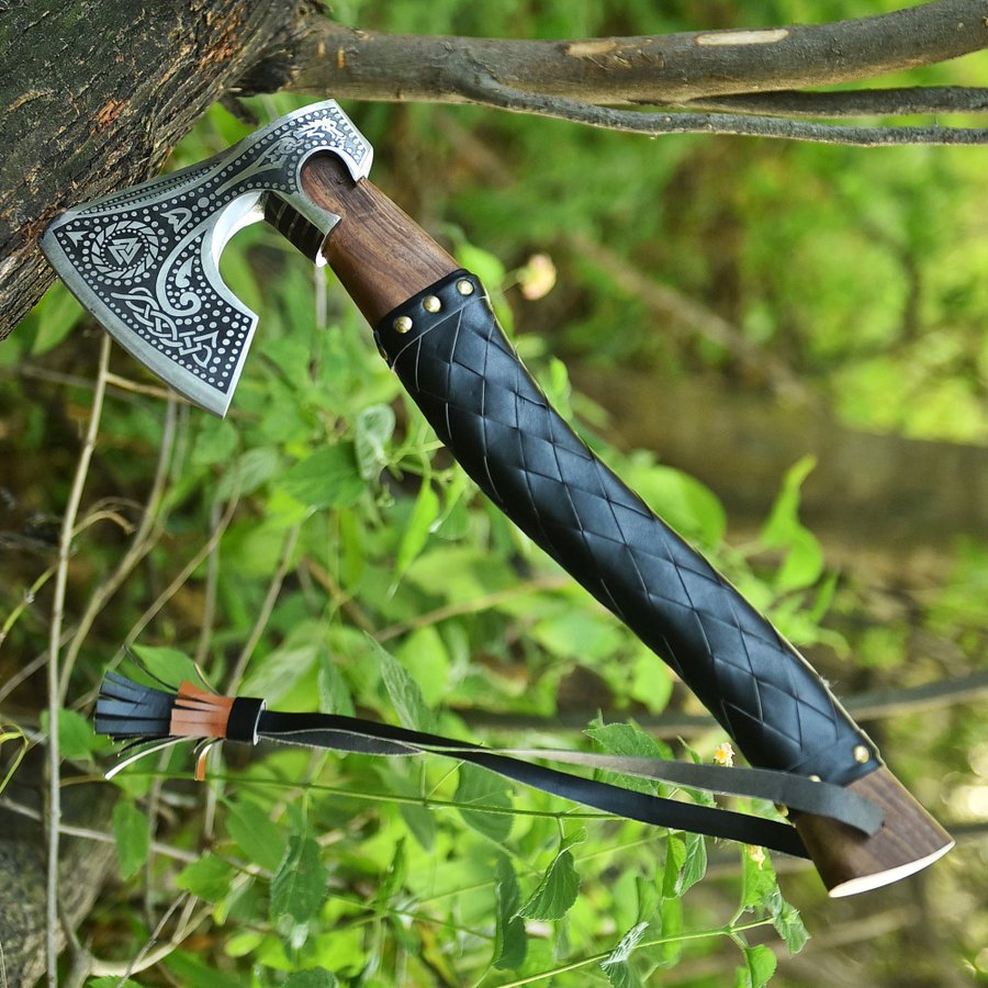 Viking Handgjorda Yxa, Axe