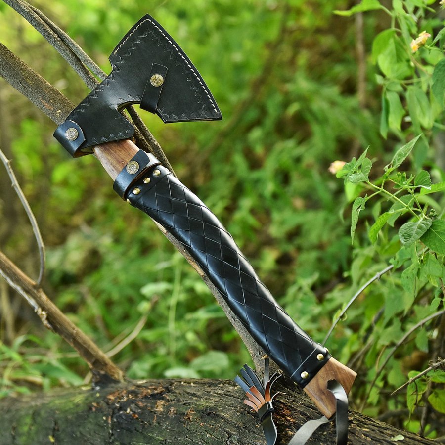 Viking Handgjorda Yxa, Axe