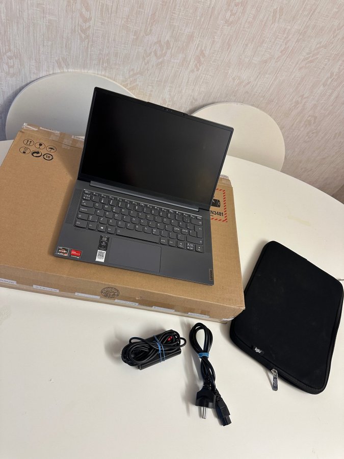 Lenovo yoga slim 7 R7/16/512