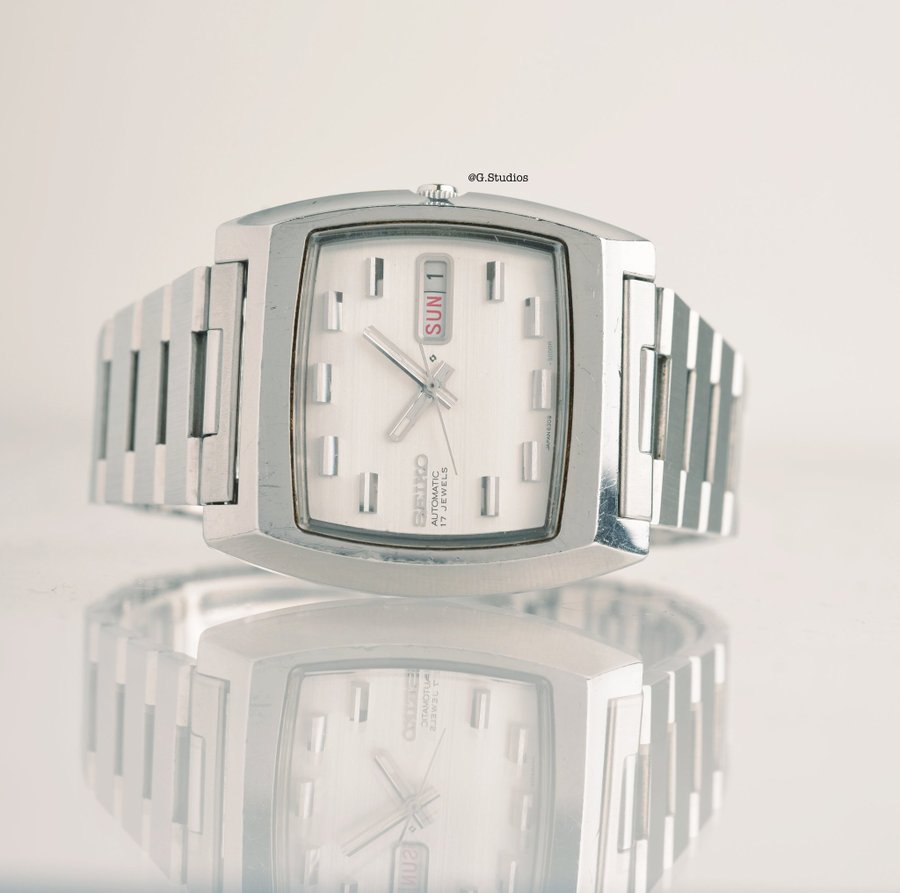 SEIKO "TV" / 6309 - Automatiskt ur från 1977 Januari i mycket fint skick.