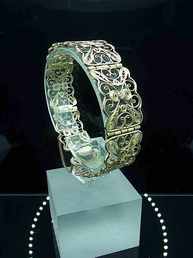 FILIGREE ARMBAND ANTIK OMkring 1920./FILIGRAN ARMBAND ANTIK UM 1920.