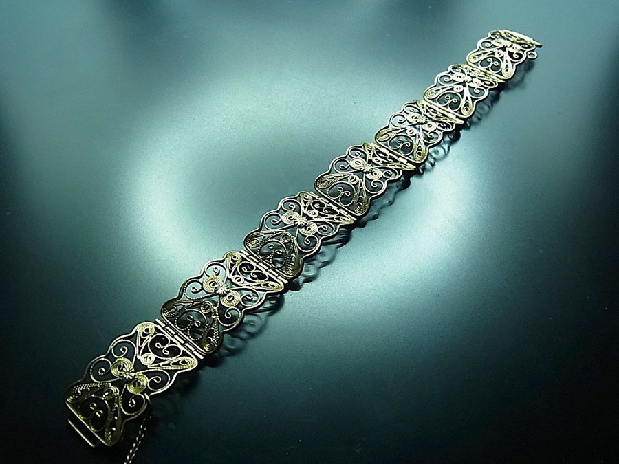 FILIGREE ARMBAND ANTIK OMkring 1920./FILIGRAN ARMBAND ANTIK UM 1920.