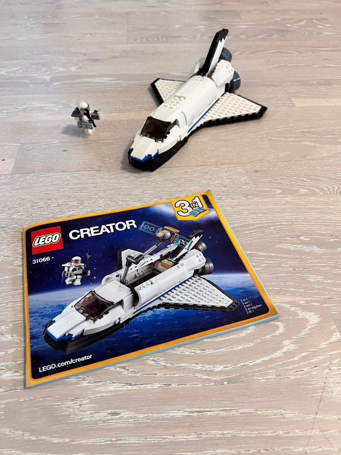 LEGO Creator Space Shuttle Explorer