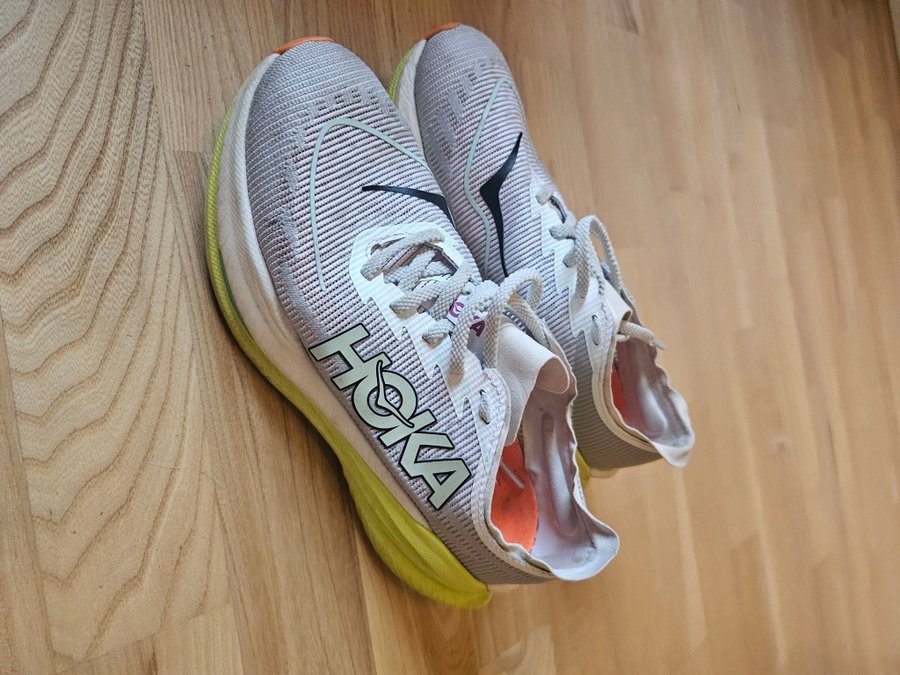 Hoka Mach X2 Löparskor Grå/Gul 41 1/3