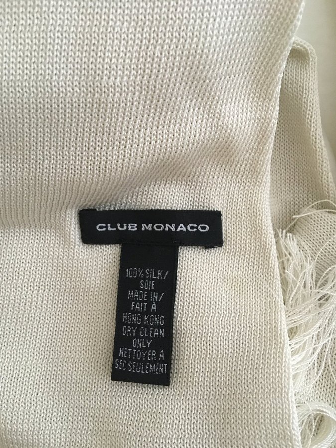 Club Monaco halsduk i 100% siden, stl. 137 x 17 cm, creme vit