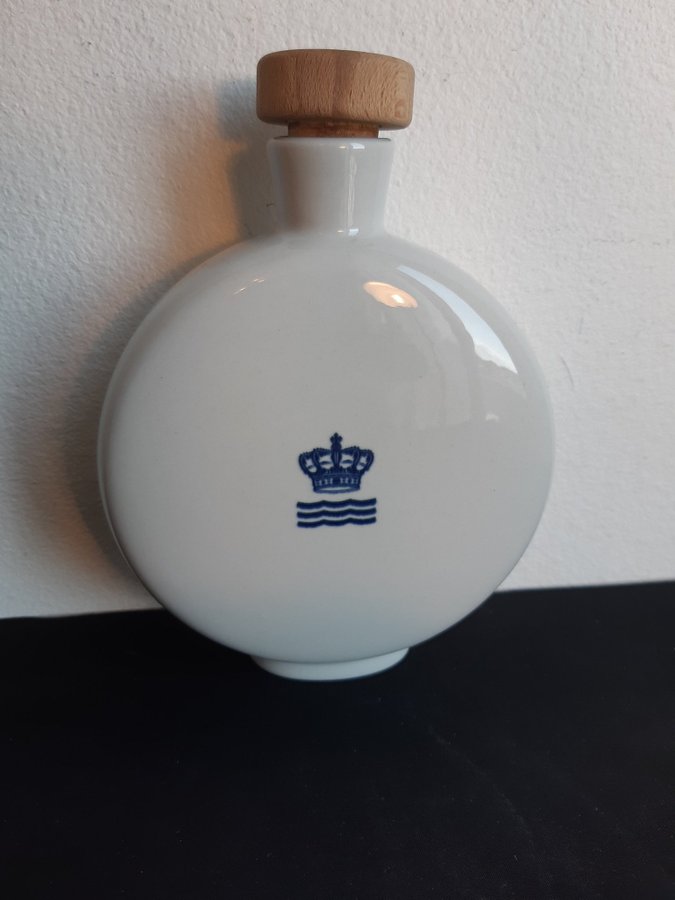 Royal Copenhagen Danmark-2 flaskor med lockask Vintage: 80-talet