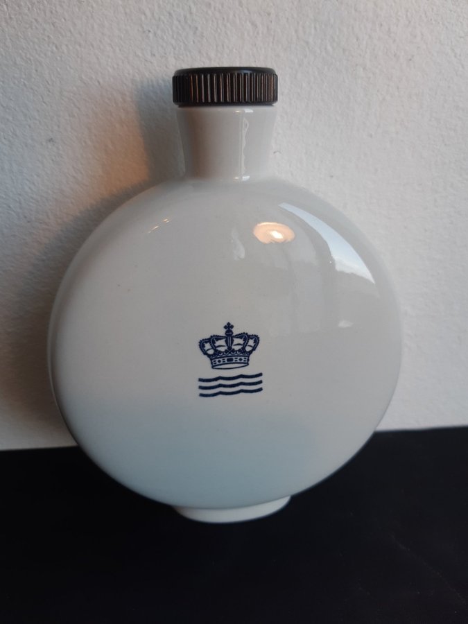 Royal Copenhagen Danmark-2 flaskor med lockask Vintage: 80-talet