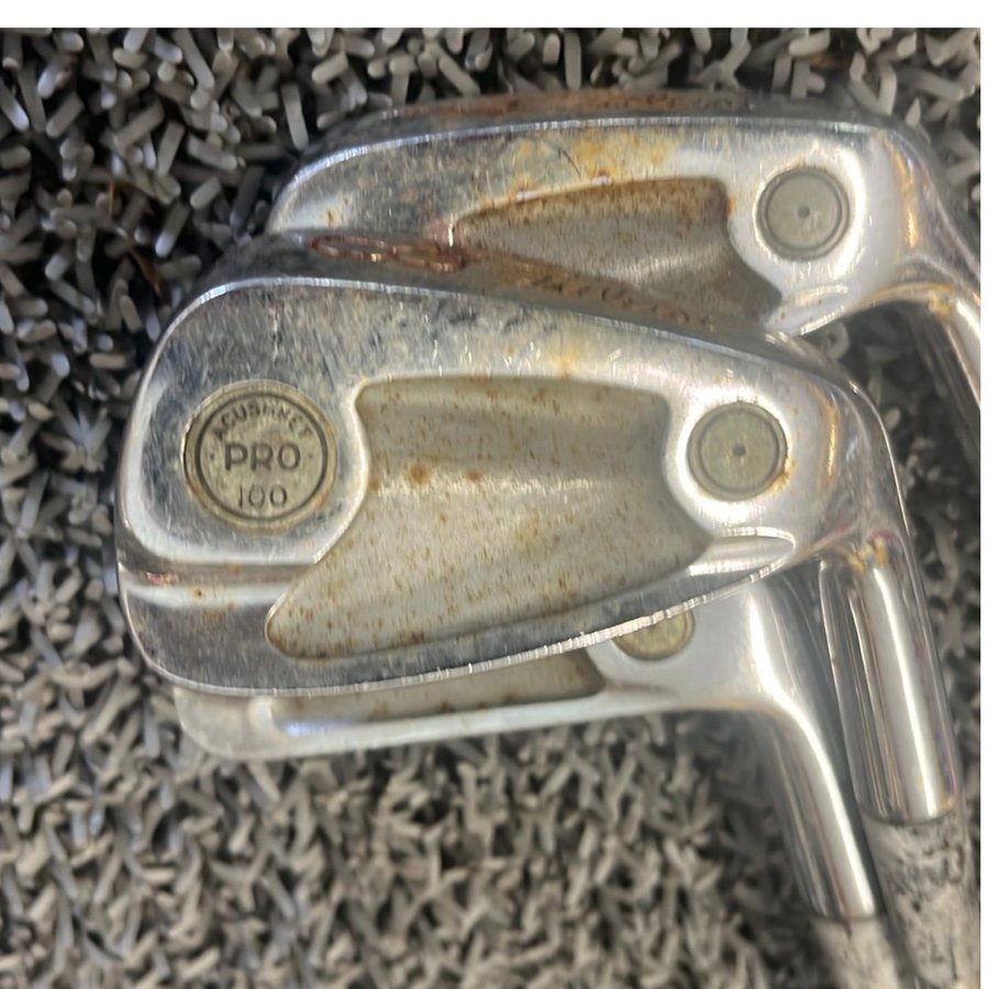 Titleist Pro 100 järnset