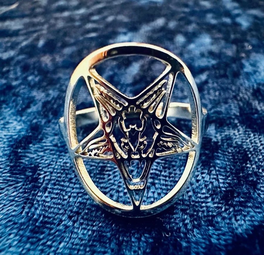 Ny ring med pentagram Baphomet Ockult Metal Rock Goth Punk Rostfritt stål Fynd