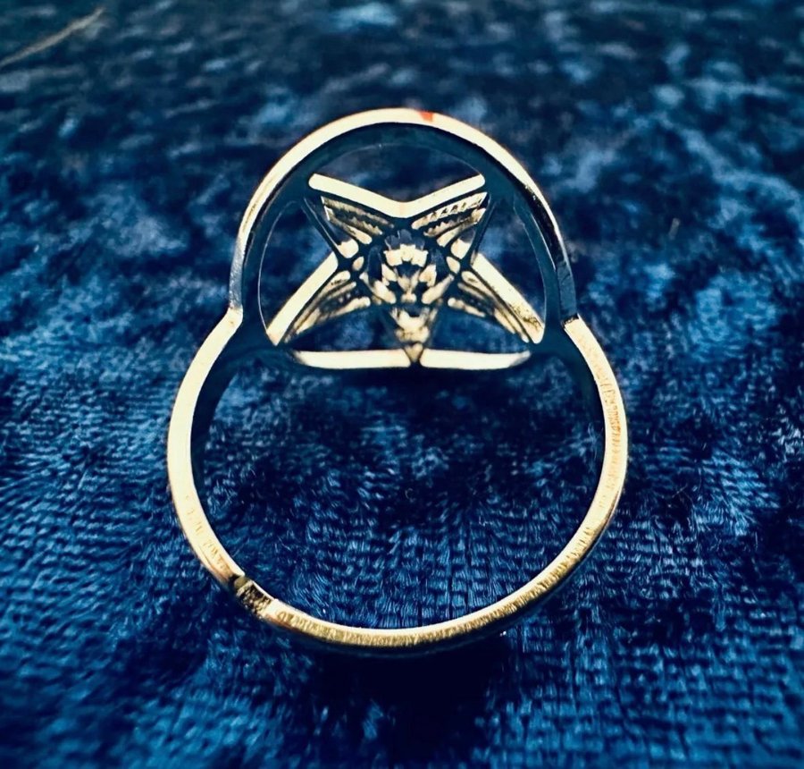 Ny ring med pentagram Baphomet Ockult Metal Rock Goth Punk Rostfritt stål Fynd