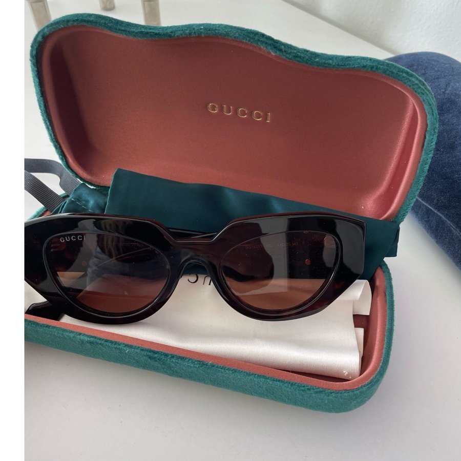 Gucci Solglasögon GEOMETRICAL havana brown