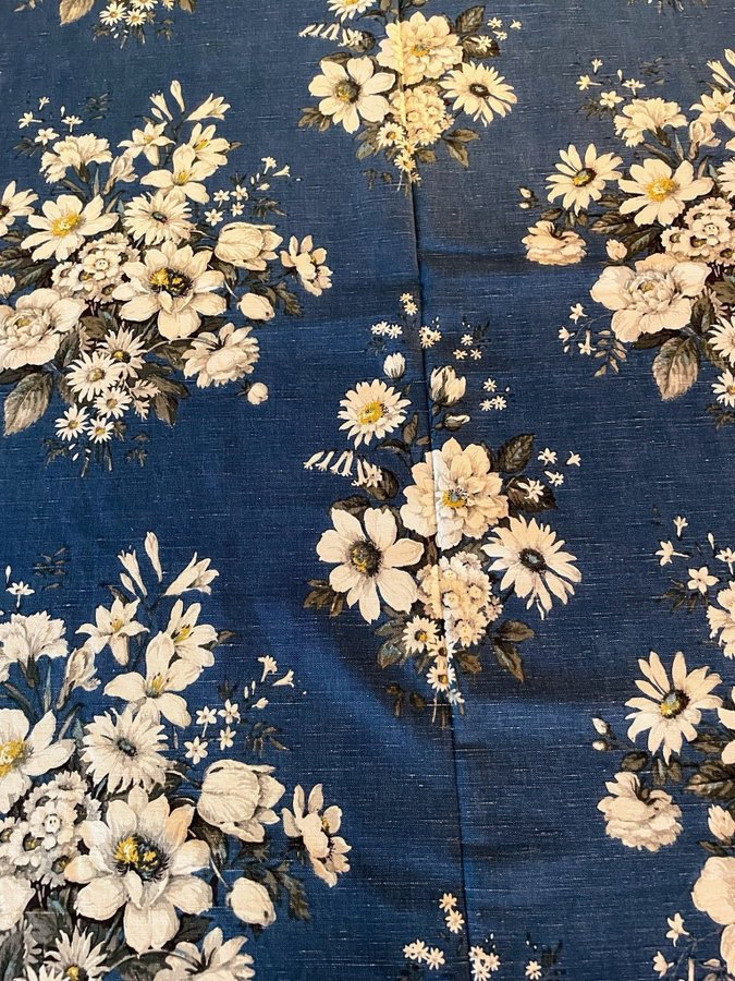 Sanderson Fabrics Tyg med blommor