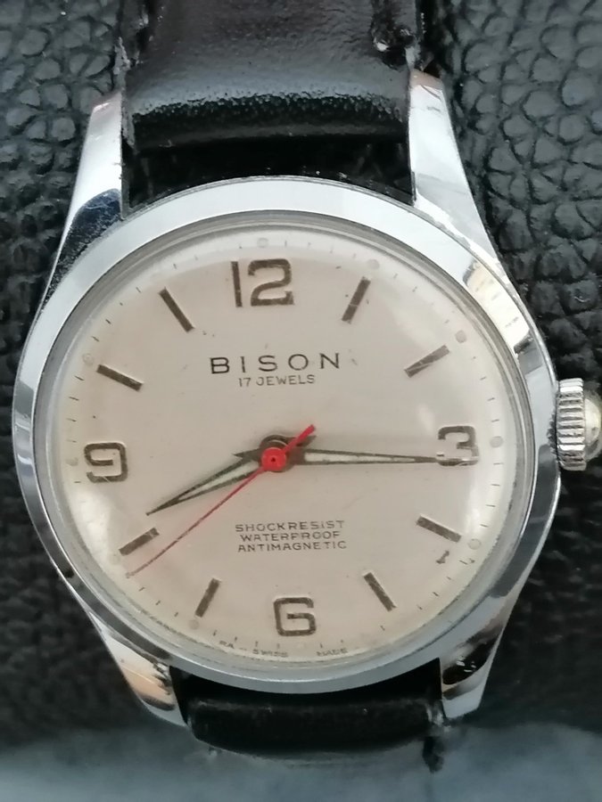 Bison 17 Jewels Armbandsur