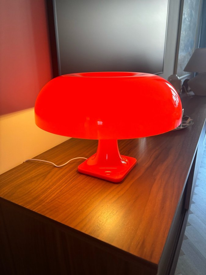 Snygg Orange retro-stil bordslampa