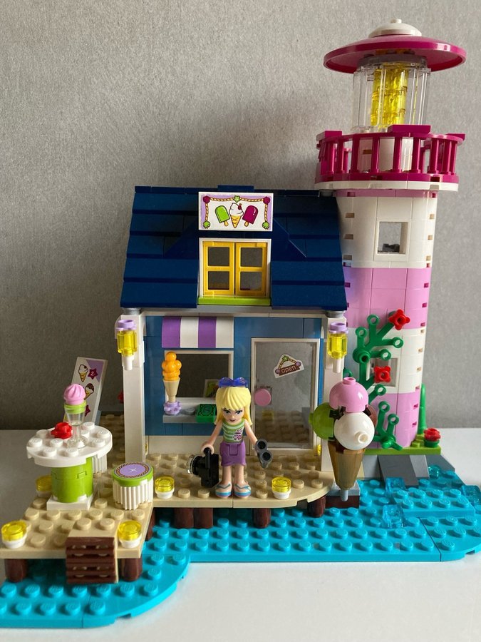 Lego Friends 41094 Heartlakes fyr, komplett!