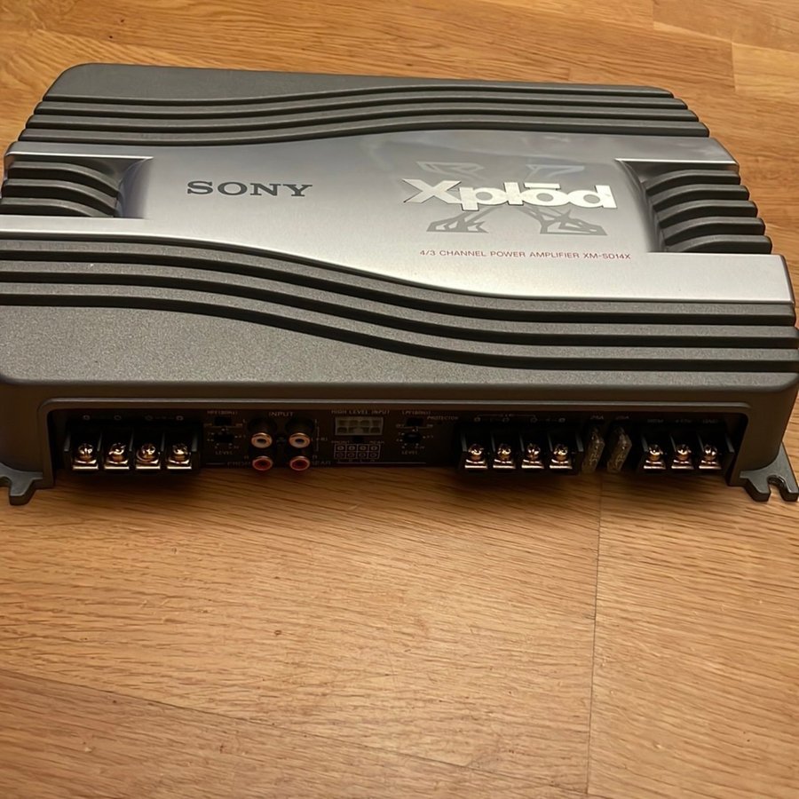 Sony Xplod 4/3 Channel Power Amplifier XM-SD14X