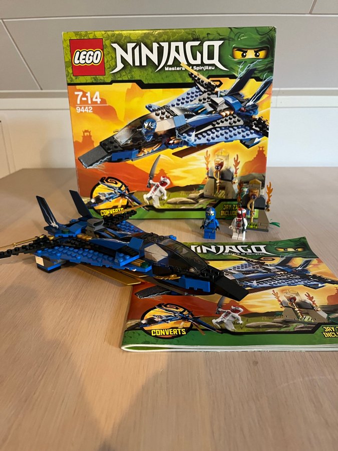 Lego Ninjago 9442 Jay's Storm Fighter