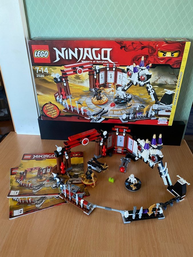 Lego Ninjago 2520 Stridsarena