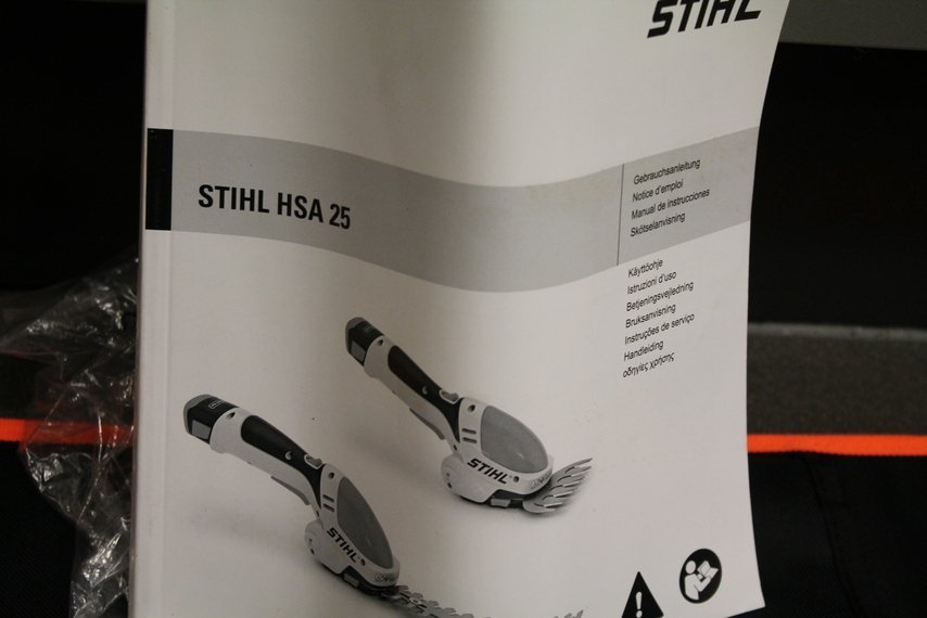 STIHL HSA 25 - Batteridriven häcksax Julklapp