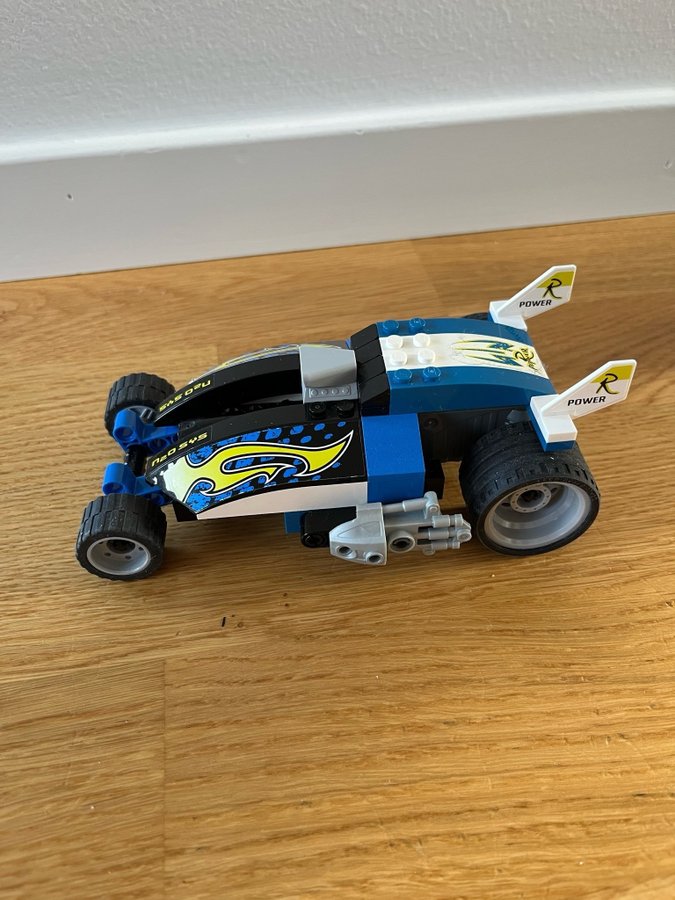 Lego Racers - Night Blazer (8139) - 100% Komplett