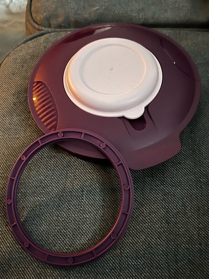 Tupperware Reservdelar till mått och mix 2 liter nya