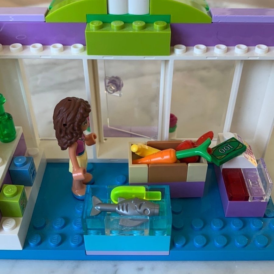 LEGO Friends 41362 - Livsmedelsbutik  Café