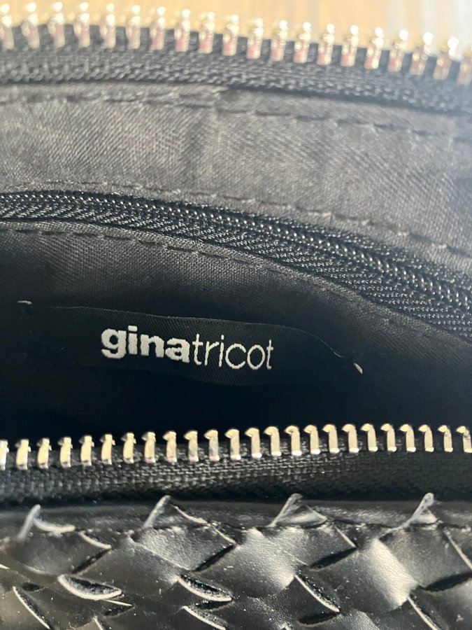 Väska från Gina Tricot