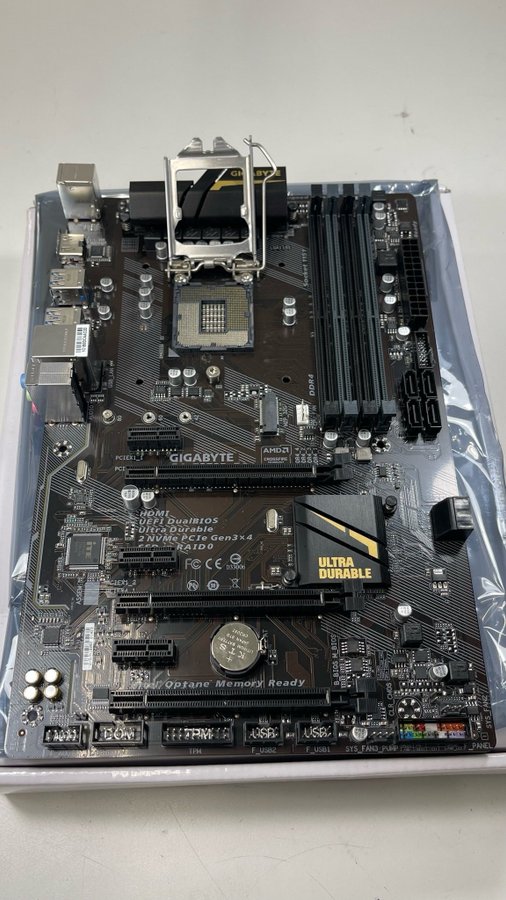 Z270-D3 Gigabyte Moderkort för 6/7Gen singel processorer - FRI FRAKT!