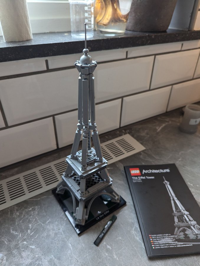 LEGO Architecture - Eiffeltornet