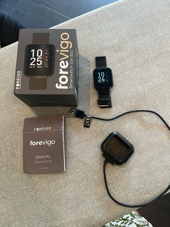 Forever Forevigo Smartwatch SW-300