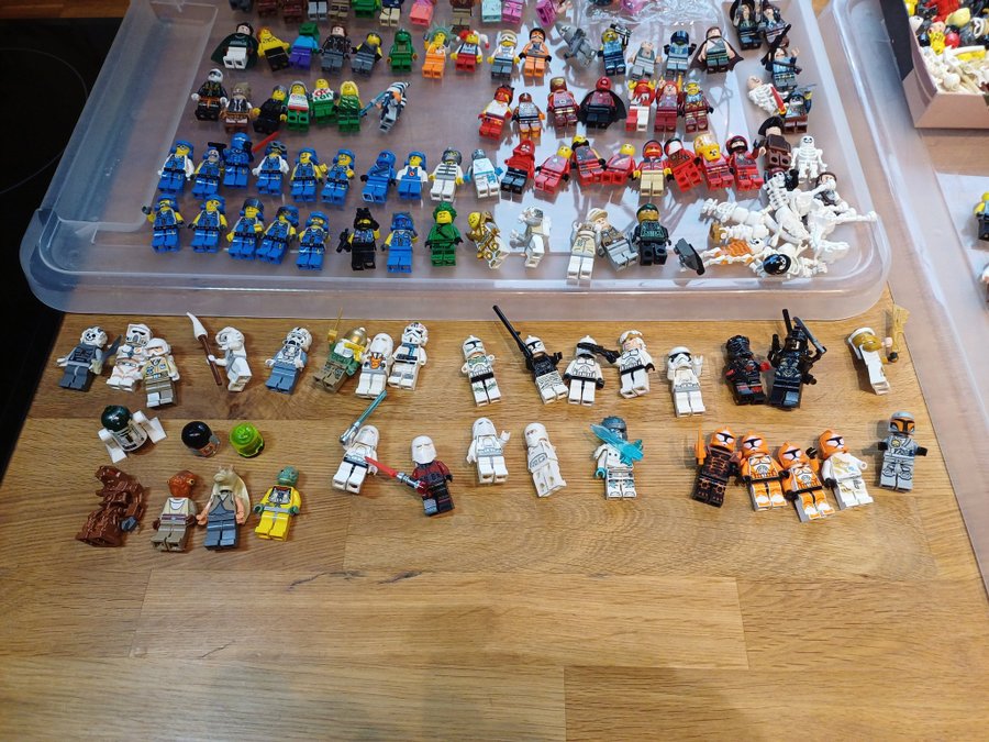 LEGO Minifigurer Samling - Blandade Serier och Figurer