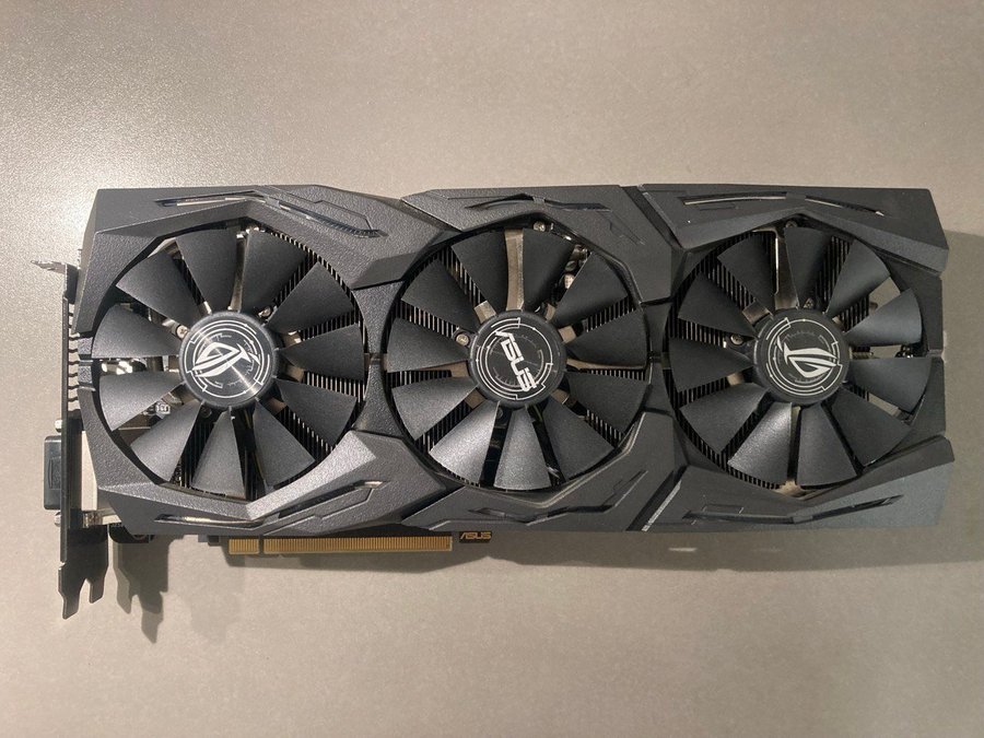 Gaming grafikkort ASUS RX580 8GB