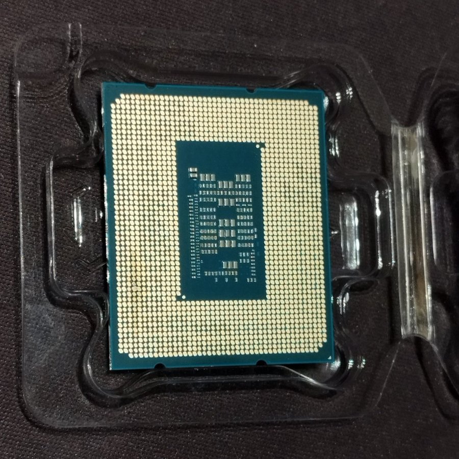 Intel Celeron G6900 - 3.4GHz LGA 1700